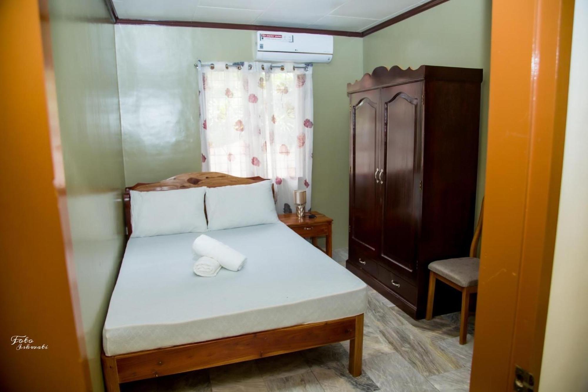 Dreamcatcher Hostel Моалбоал Экстерьер фото