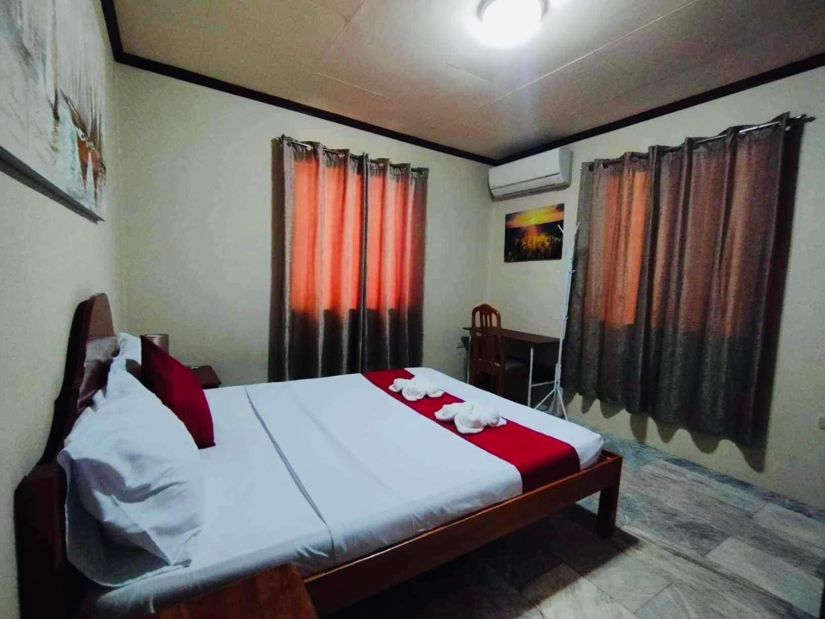 Dreamcatcher Hostel Моалбоал Экстерьер фото